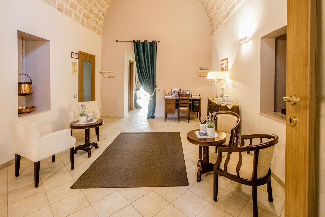 Laurito Resort & Spa Oria  Buitenkant foto
