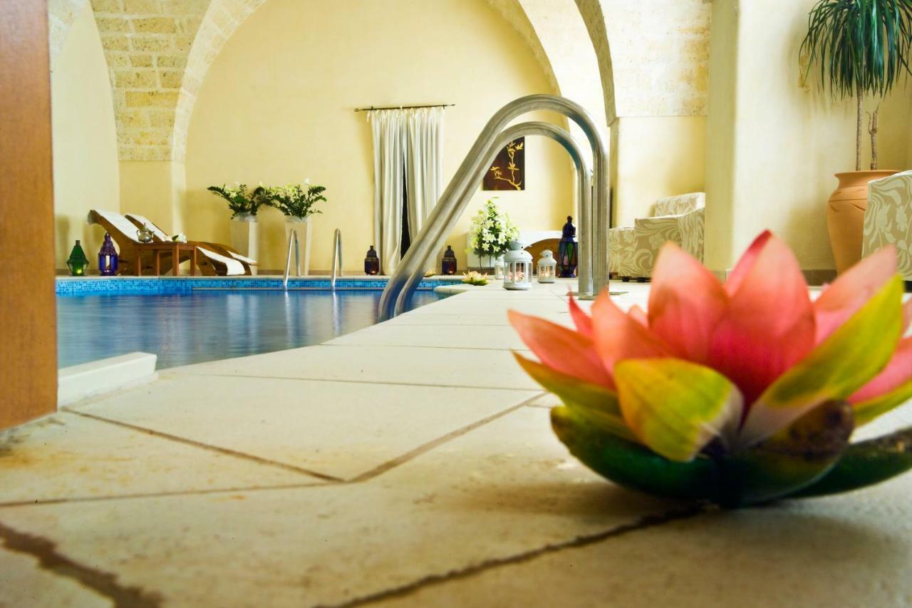 Laurito Resort & Spa Oria  Buitenkant foto